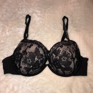 Black and cream lace padded bra (Cacique)